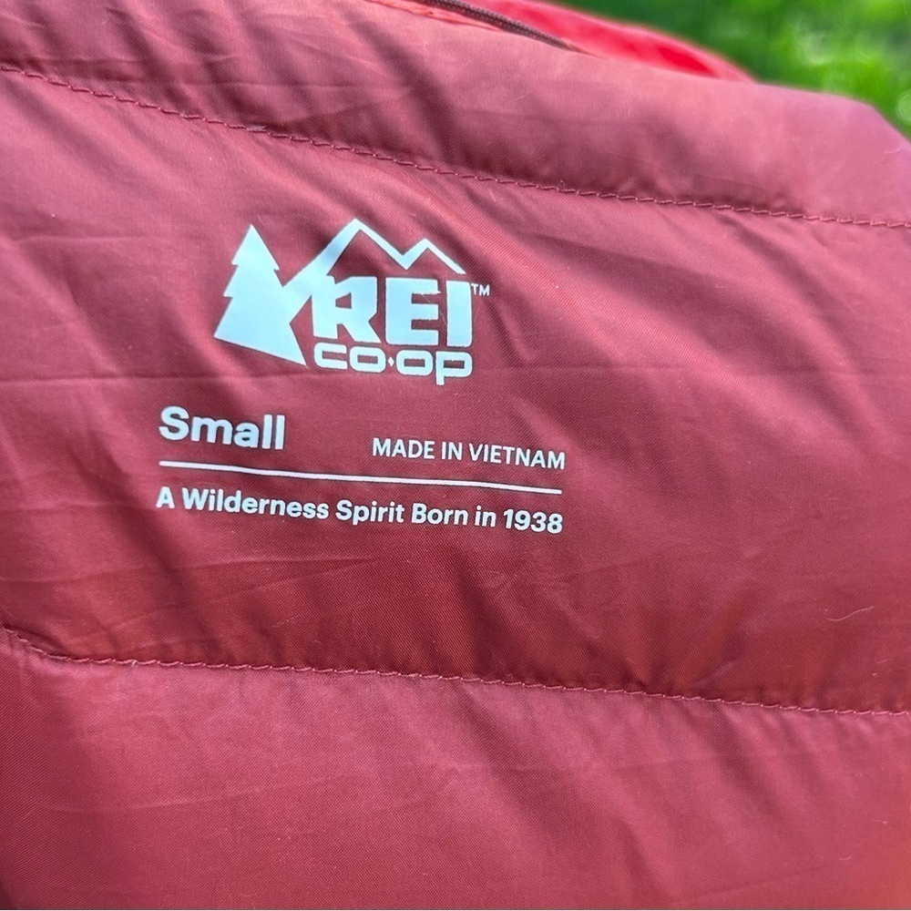 REI CO-OP 650 Down Jacket | Burnt Orange | Size Small - Picture 11 of 12